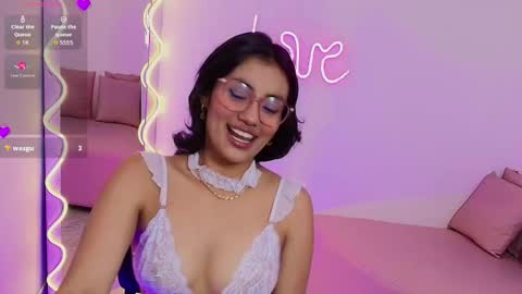 peachy_tay online show from 7, 1, 2026