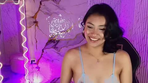 peachy_tay online show from 6, 2, 2026