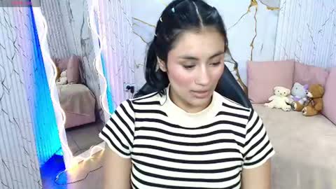 peachy_tay online show from 14, 7, 2026