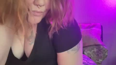 Snapshot of peachynessa chatting on 9, 9, 2025 Peachy Nessa online show from 9, 9, 2025