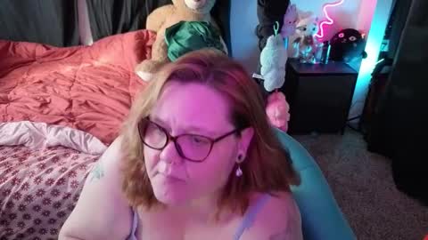 Snapshot of peachynessa chatting on 19, 3, 2026 Peachy Nessa online show from 19, 3, 2026