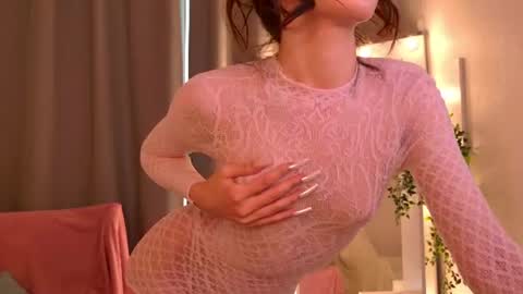 Chloe online show from 25, 7, 2026