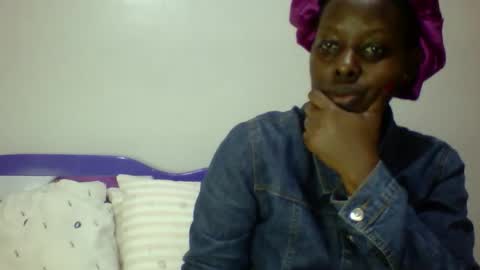 Snapshot of peacockxx chatting on 23, 9, 2025 peacockxx online show from 23, 9, 2025