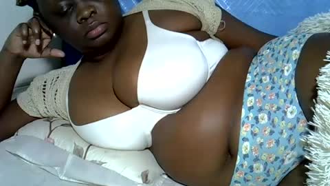 Snapshot of pearl_33 chatting on 28, 7, 2026 Keci online show from 28, 7, 2026