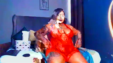 Snapshot of pearlblu38 chatting on 13, 7, 2026 Pearl online show from 13, 7, 2026