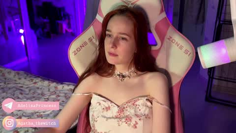 Snapshot of pearlprincess_ chatting on 6, 2, 2025 Adelina online show from 6, 2, 2025