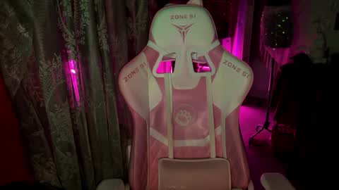Adelina online show from 15, 7, 2026