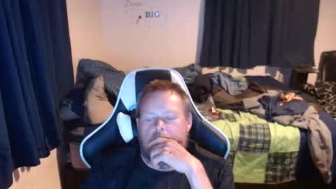 Snapshot of pecker40 chatting on 28, 12, 2024 pecker40 online show from 28, 12, 2024