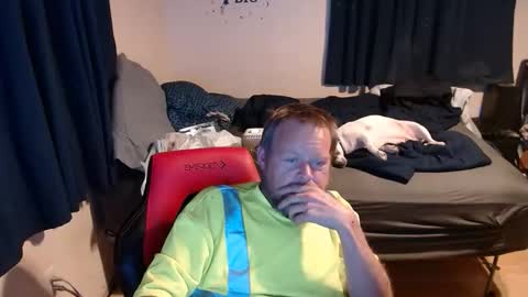 Snapshot of pecker40 chatting on 26, 11, 2025 pecker40 online show from 26, 11, 2025