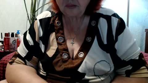 Snapshot of peggysoft chatting on 24, 7, 2026 PeggySoft online show from 24, 7, 2026