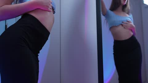 Pelagy Show time 2-10 pm Dubai time zone online show from 14, 12, 2024