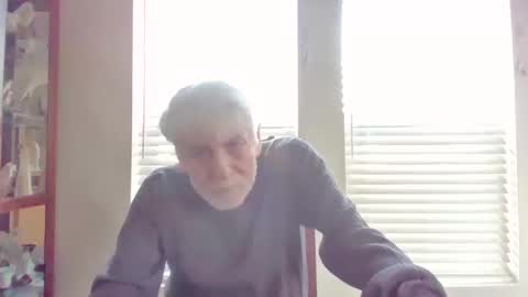 Snapshot of pem1650 chatting on 19, 10, 2025 pem1650 online show from 19, 10, 2025