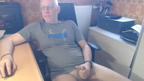 Pemue65 online show from 30, 4, 2026
