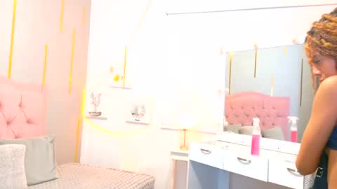 peneelopeecute online show from 20, 7, 2026