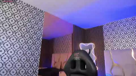 penelope online show from 19, 12, 2025