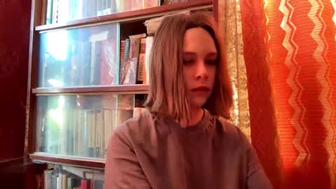 Alya online show from 16, 3, 2026