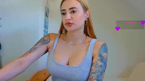 Snapshot of pennyy__ chatting on 21, 3, 2026 Hi Im Penelope better vibrations 1111 online show from 21, 3, 2026