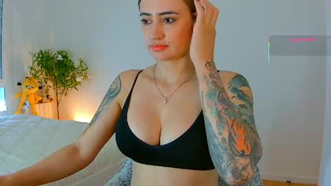 Snapshot of pennyy__ chatting on 15, 6, 2026 Hi Im Penelope better vibrations 1111 online show from 15, 6, 2026