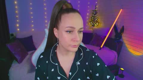 Dia  online show from 15, 12, 2025