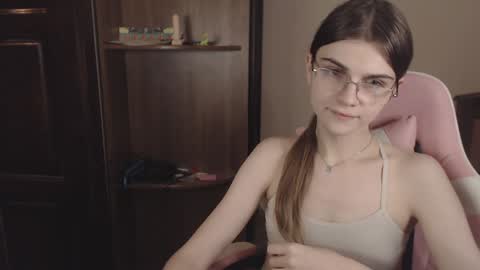 Farida online show from 9, 12, 2024