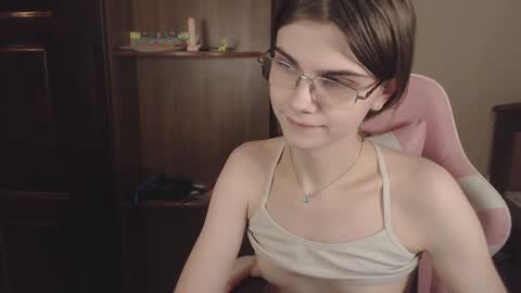 Farida online show from 10, 12, 2024