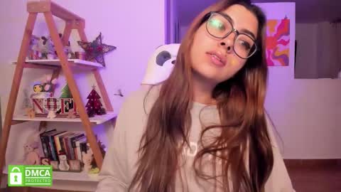 Sarah Ana Banana online show from 26, 11, 2025