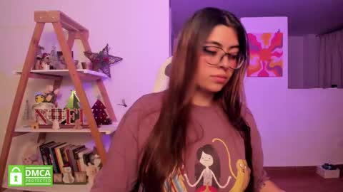 Sarah Ana Banana online show from 1, 12, 2025