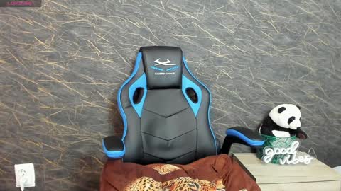 Daisy online show from 8, 12, 2024