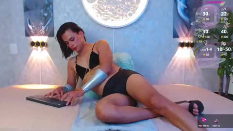 Andy online show from 4, 12, 2025
