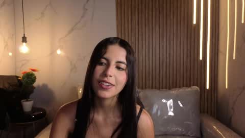 perla_lovely online show from 2, 5, 2026