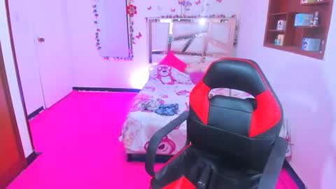 PERLA online show from 13, 5, 2026