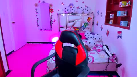 PERLA online show from 13, 7, 2026