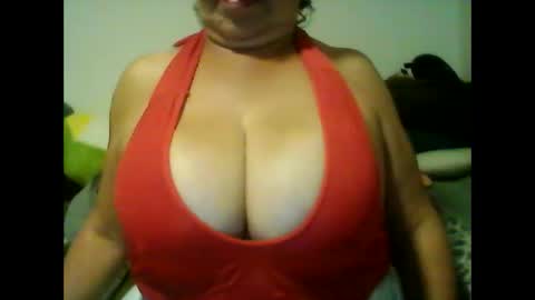 Snapshot of perlita070822 chatting on 9, 2, 2025 perlita070822 online show from 9, 2, 2025