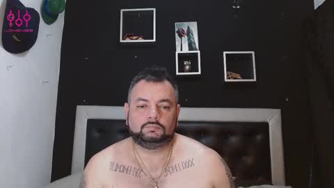 Snapshot of perverseveteranmanxxx chatting on 26, 2, 2025 Carlos online show from 26, 2, 2025