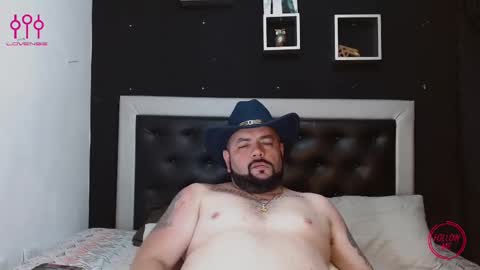 Snapshot of perverseveteranmanxxx chatting on 28, 2, 2025 Carlos online show from 28, 2, 2025