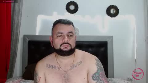 Snapshot of perverseveteranmanxxx chatting on 2, 11, 2025 Carlos online show from 2, 11, 2025