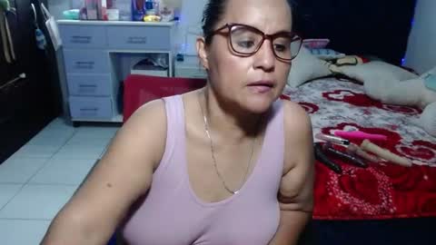 Snapshot of pervert_mommy_x chatting on 11, 6, 2026 SAMY online show from 11, 6, 2026