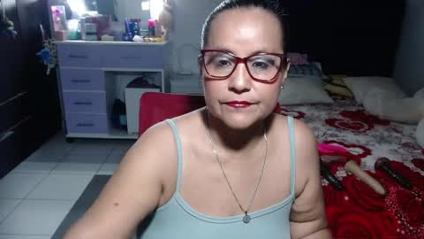 Snapshot of pervert_mommy_x chatting on 15, 6, 2026 SAMY online show from 15, 6, 2026