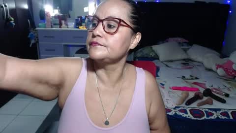 Snapshot of pervert_mommy_x chatting on 22, 6, 2026 SAMY online show from 22, 6, 2026