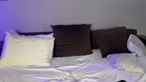 petalpage online show from 19, 11, 2025