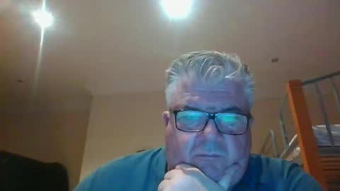 pete112991 online show from 12, 1, 2025