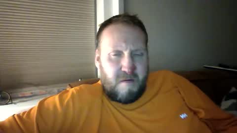 Snapshot of peterpeters443 chatting on 7, 1, 2026 jelle online show from 7, 1, 2026