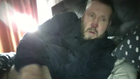 Snapshot of peterpeters443 chatting on 7, 1, 2026 jelle online show from 7, 1, 2026