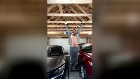 Snapshot of peteypete204 chatting on 5, 1, 2026 peteypete204 online show from 5, 1, 2026