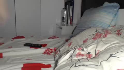 petite_danielle online show from 27, 6, 2026