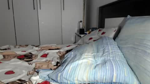 petite_danielle online show from 18, 7, 2026