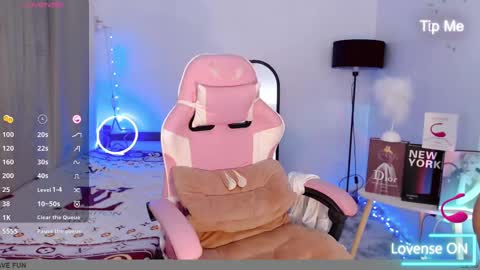 Jacky online show from 5, 3, 2025