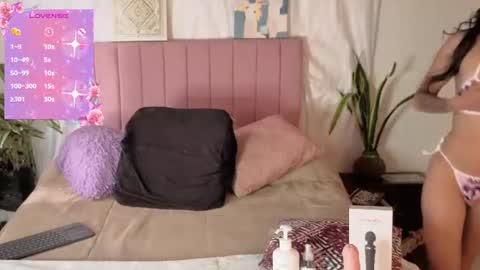 Snapshot of petite_pepper18 chatting on 17, 6, 2026 petite_pepper18 online show from 17, 6, 2026
