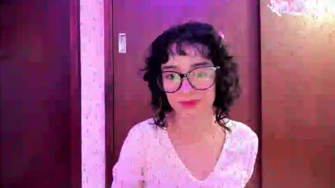 Lunna online show from 26, 9, 2025