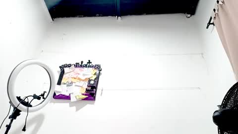 danna online show from 13, 9, 2025